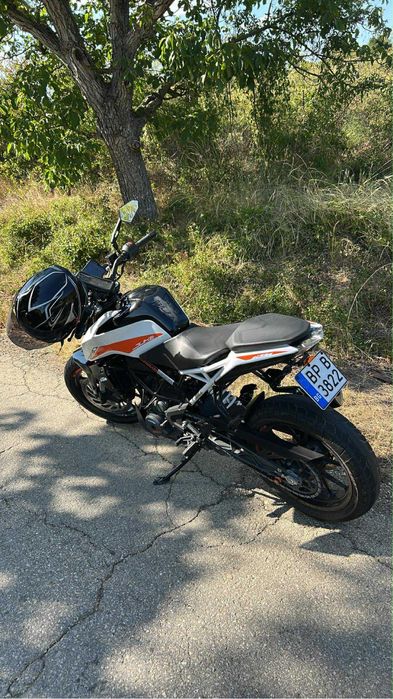KTM DUKE 390 2022 в отлично състояние
