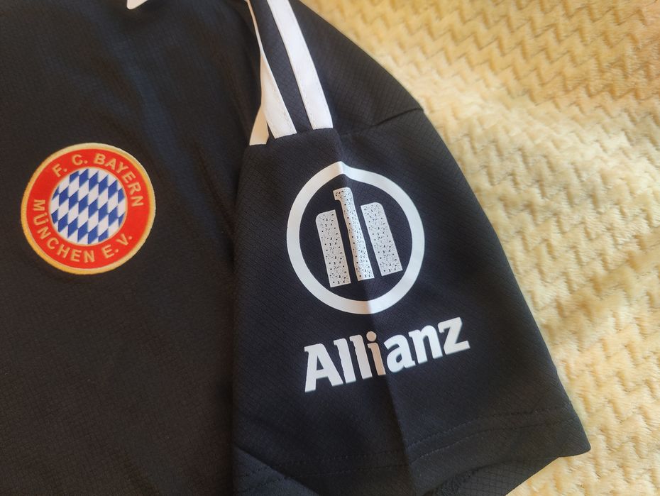 Футболна тениска Bayern Munchen UCL 2024/2025 Вратарска