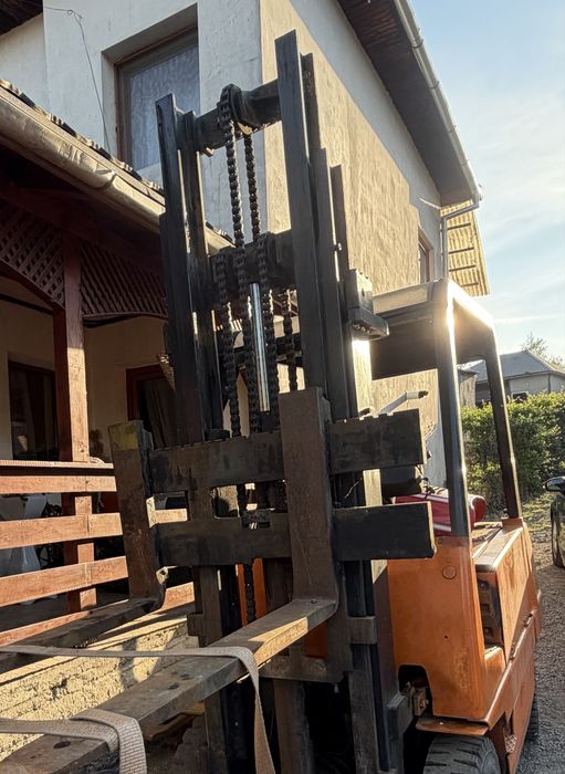 Stivuitor Fenwuik de  2,5  tone