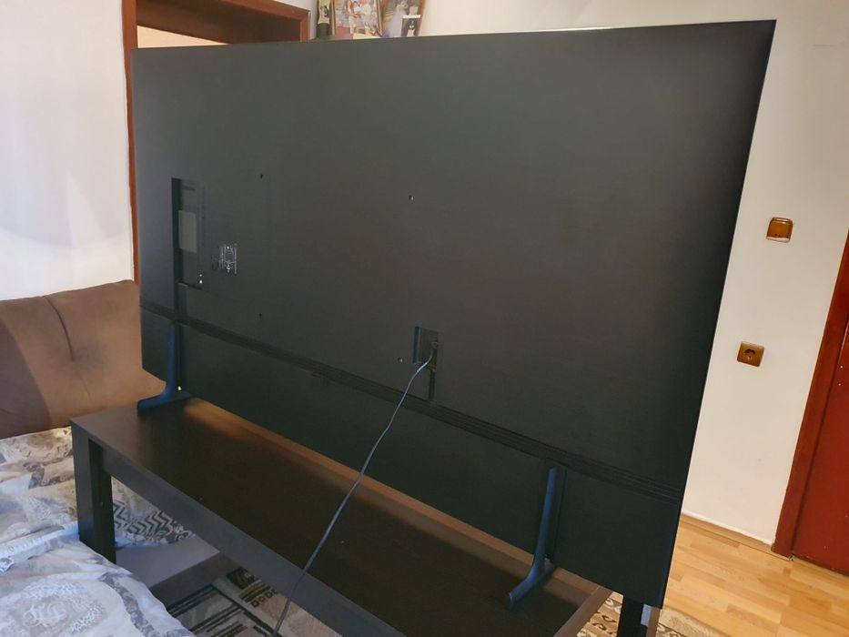 Телевизор - SAMSUNG 65 ИНЧА - QLED - Smart - 4K - Ultra HD !