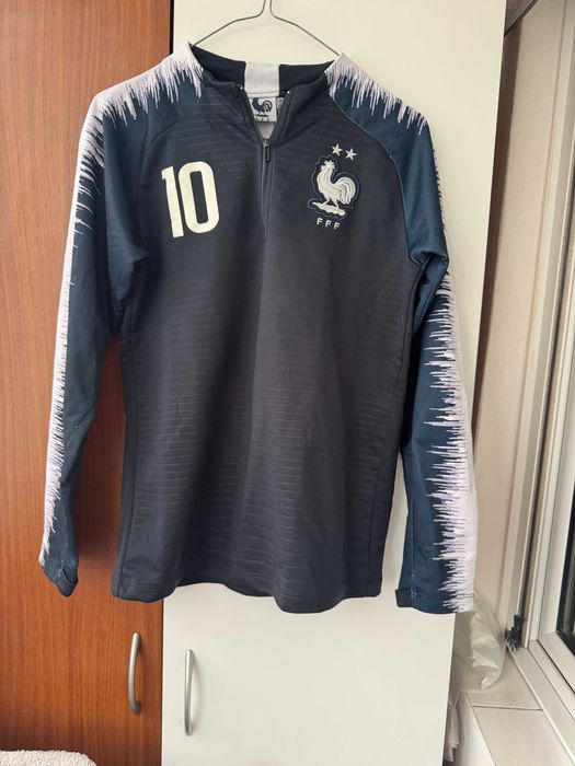Bluza Franta Mbappe deosebita