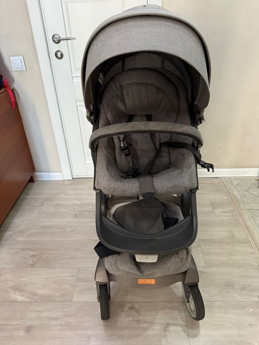 Детская коляска STOKKE
