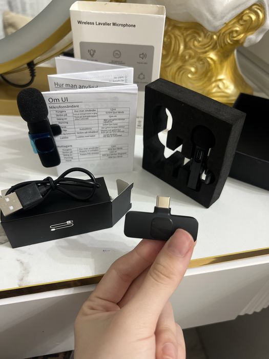 Петличный микрофон