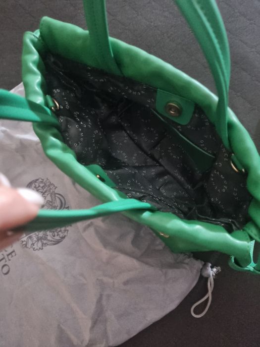 Дамска чанта зелена