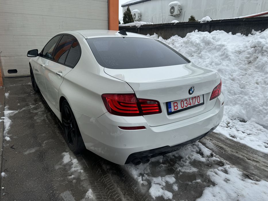 Bmw 520D M pachet, HUD, Trapa, Piele maro, Posibilitate Rate