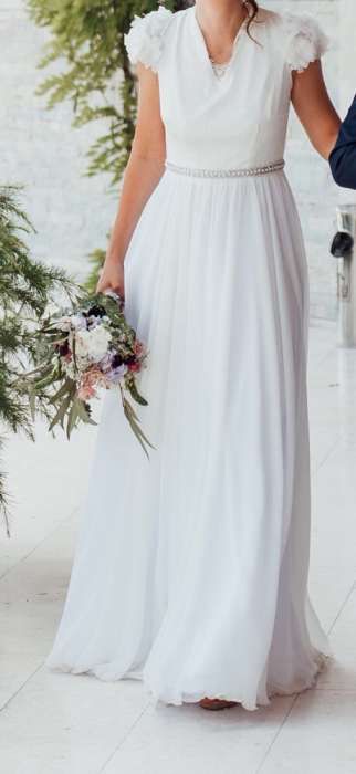 Vand rochie de mireasa + voal lung