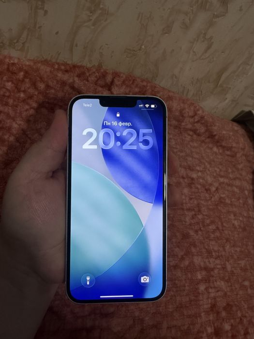 Продам айфон 14, 128 гб емкость 79%