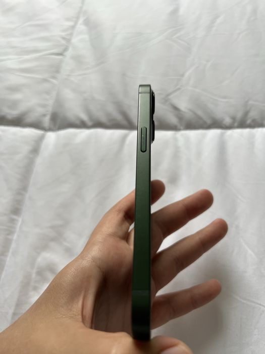 Iphone 13 128гб. С коробкой