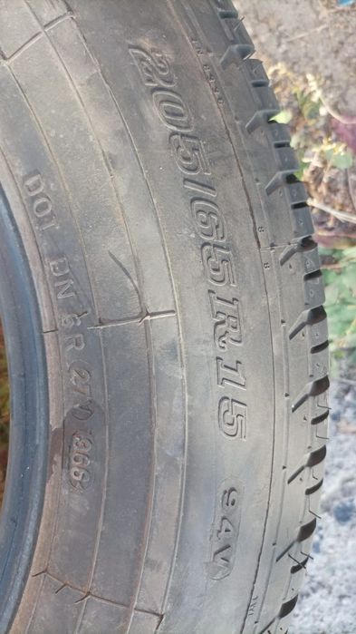 Резина 205/65R15 DUNLOP