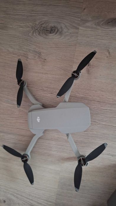 Дрон Dji mavic mini