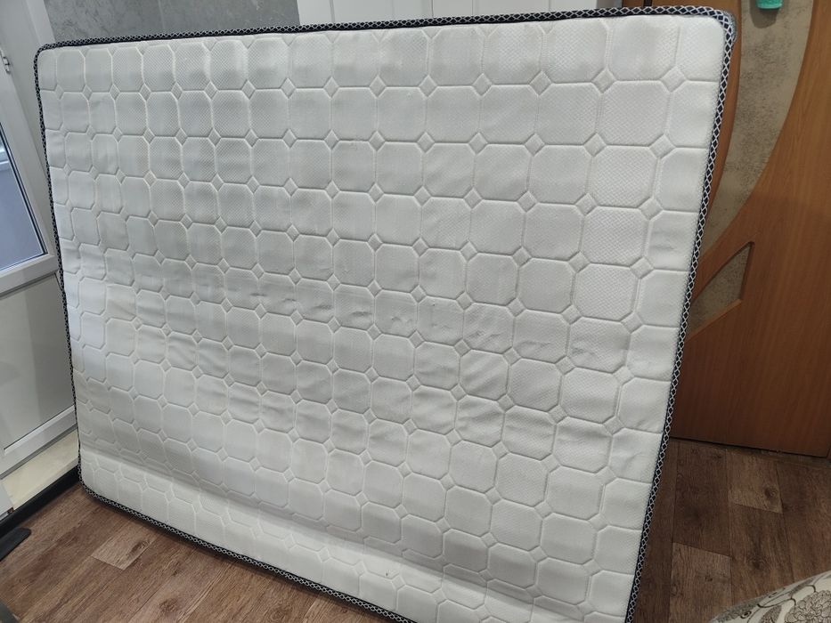Матрас для кровати 160х200