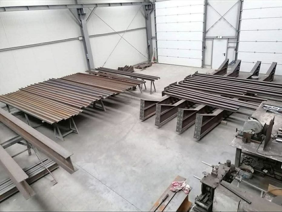 Hală metalica sin stoc de vanzare10x25x4m