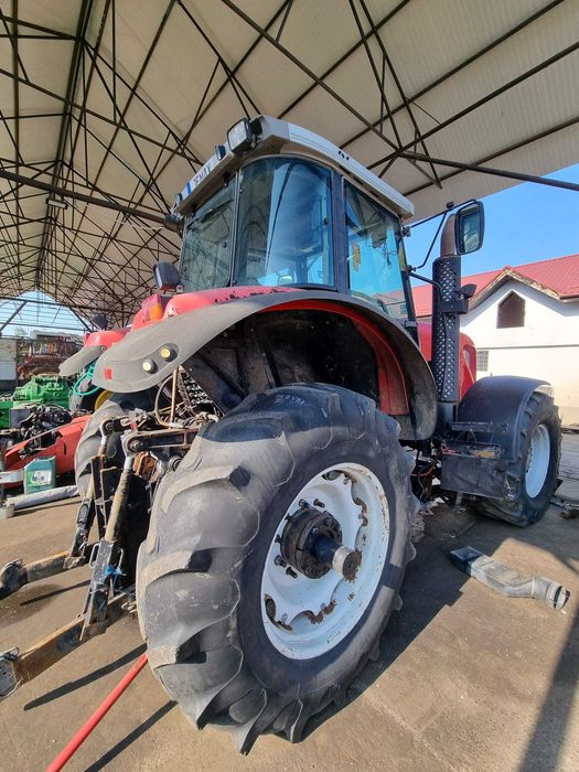 Dezmembram tractor MASSEY FERGUSON 8280