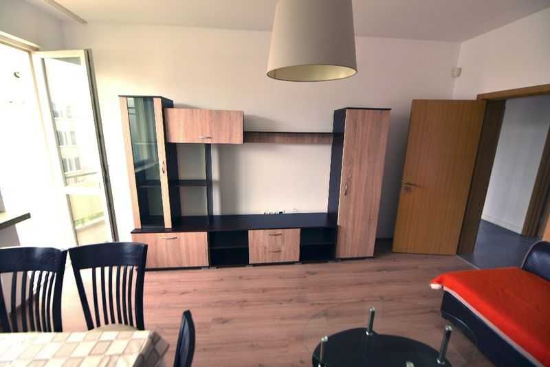 Дава се под наем Тристаен апартамент в София, Зона Б-18 - 110 кв.м за 725 € - Снимка #1