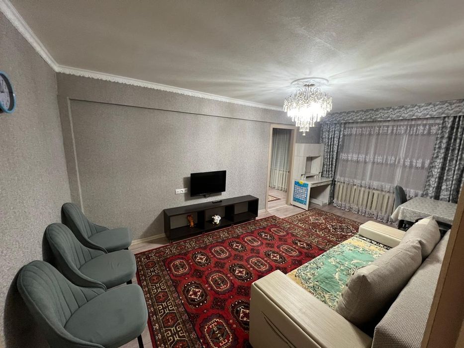 Сдаётся по суточная 2 х комнатная квартира