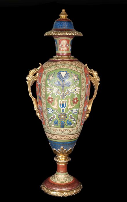 Рядка и огромна ваза от Franz Anton Mehlem- Royal Bonn.