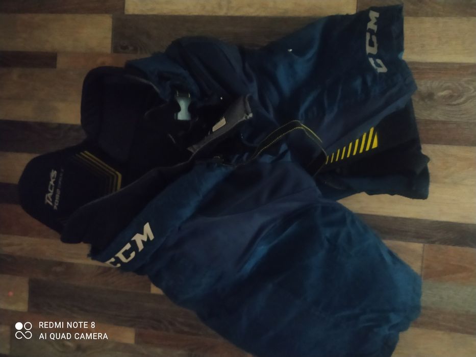 Хоккейная экипировка бу