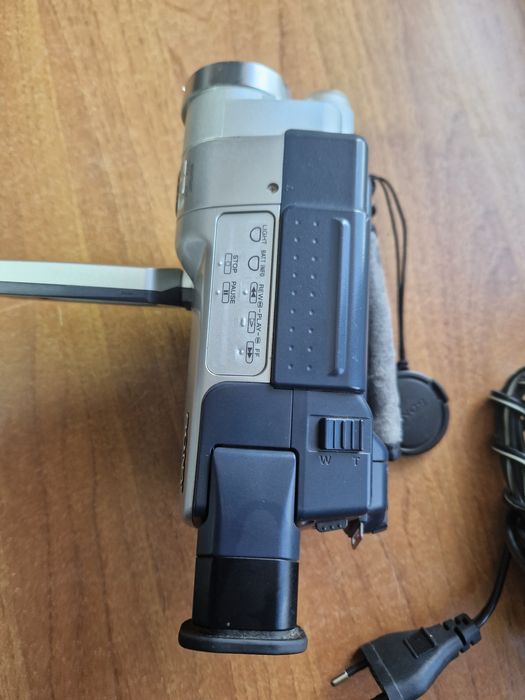 Cameră video Sony ccd-trv218e