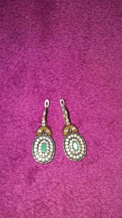 Cercei finuti din argint 925 cu cristale verzi