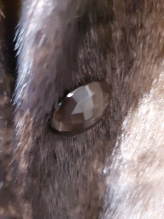 Продавам дамско кожухче