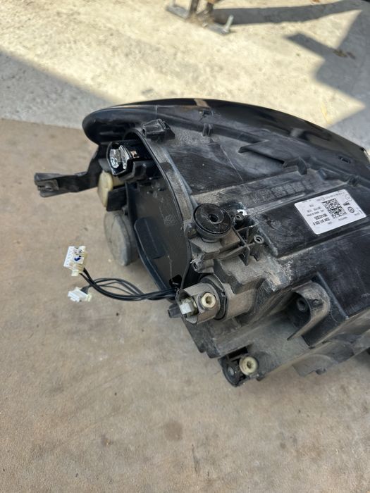 VW T-Cross 19-23 ляв фар ОЕМ