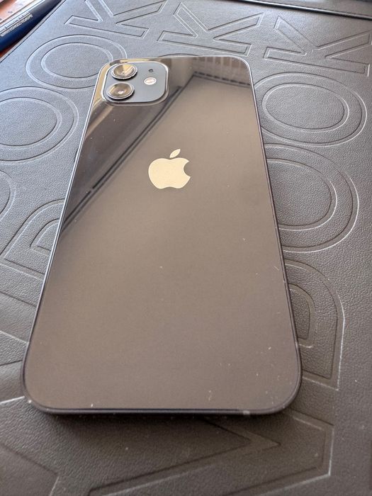 iPhone- 14 pro 256gb и 12 64gb