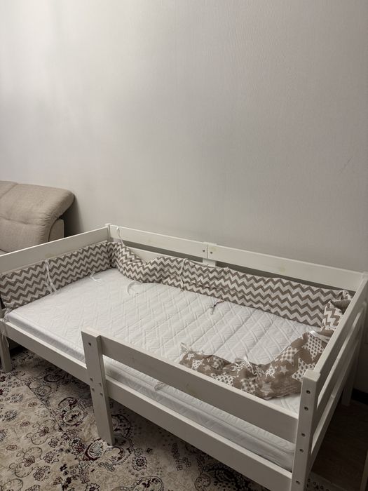 Детская кровать бу