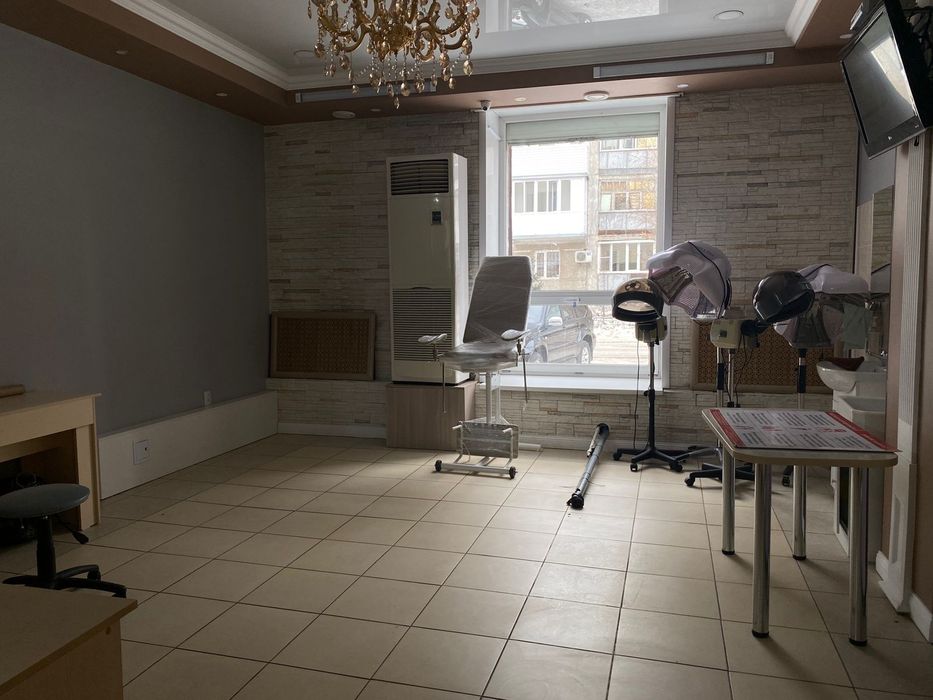 Салоне красоты сдадим помещения