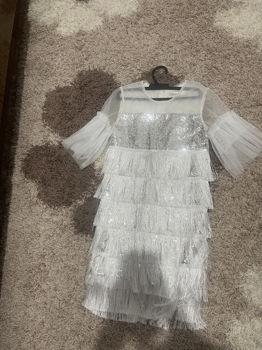 Платья нарядные разные для девочек