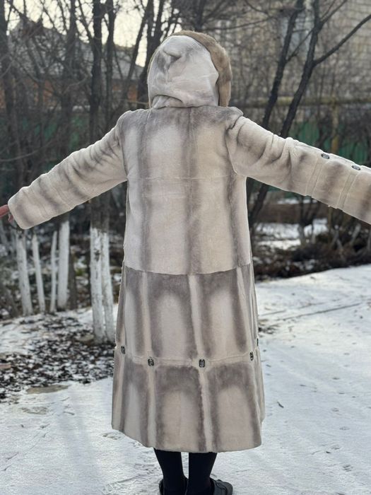 Продам норковую шубу