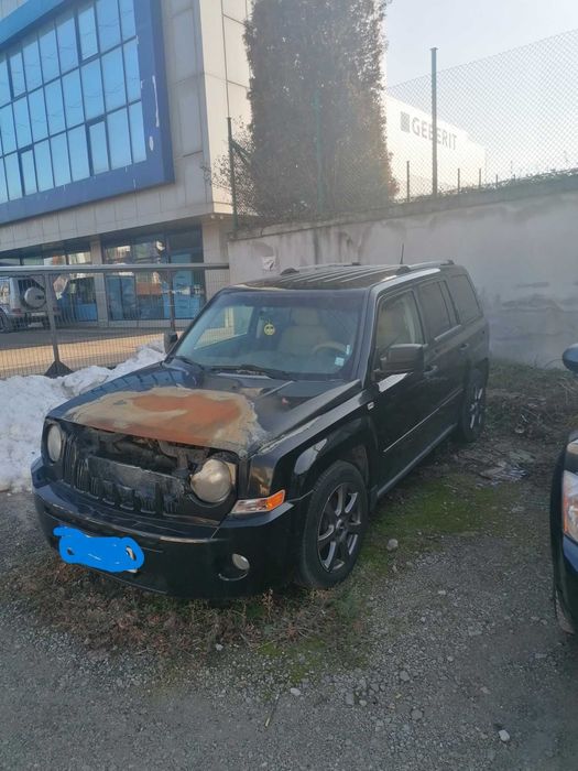 JEEP PATRIOT 2,4 бензин 2007 год. за части