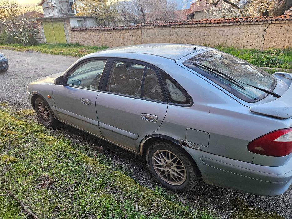 Мазда 626, 2бр. на части-хечбек 2л, 2001 и комби 1.8, 1998