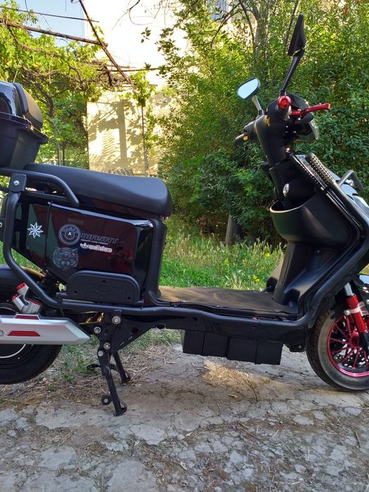 Продам электроскутер