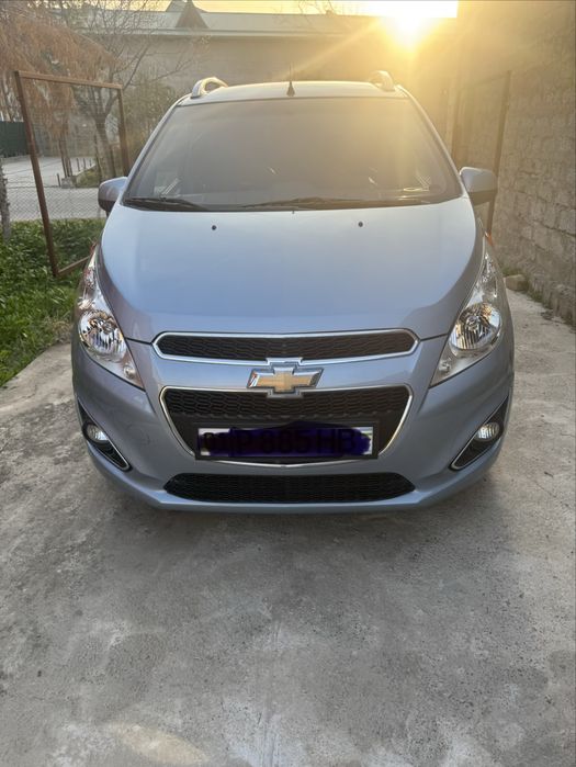 Продам свой Спарк 2020 года выпуска,состояние отличное родной окрас