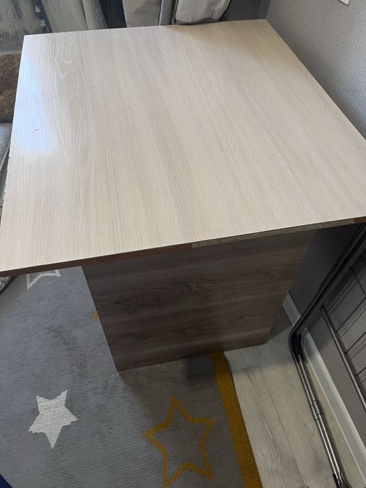 Продам стол за 5000