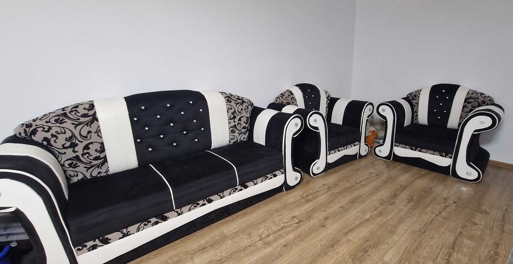 Canapea extensibila si fotolii baroque