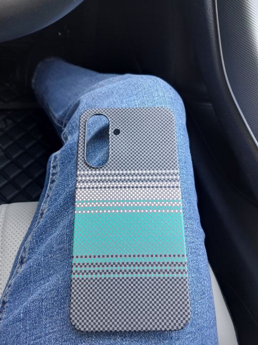 Продам стильный чехол