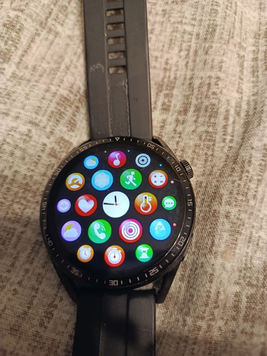 Продам Смарт часы GT4 MAX