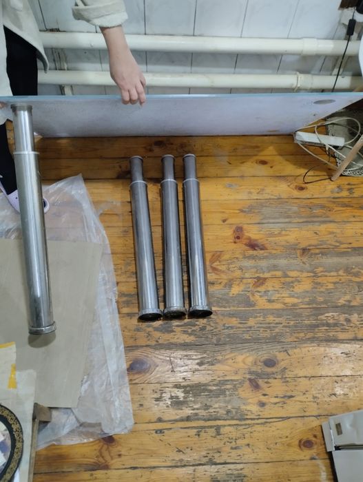 Кухонный стеклянный стол