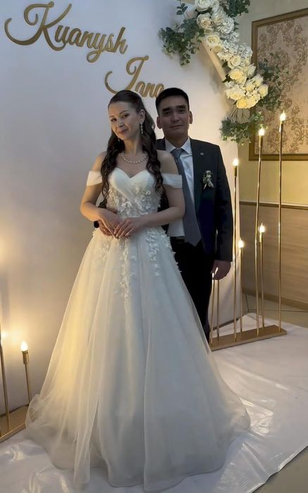 Продам свадебное платье