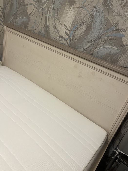 Продам 2-х спальный кровать