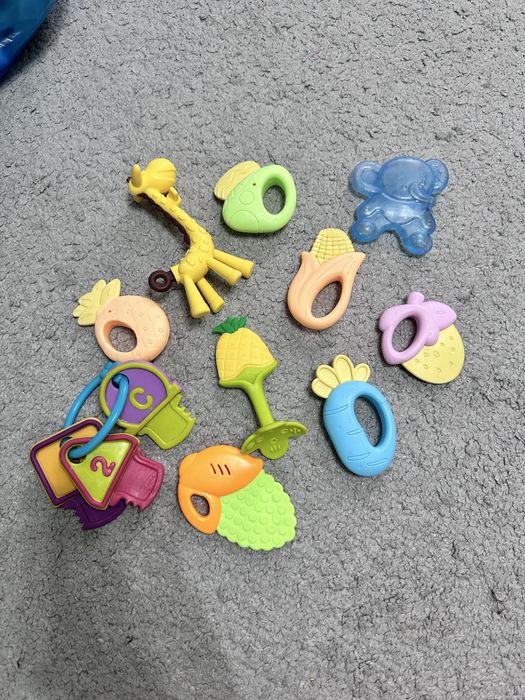 Продаются игрушки прорезыватели для зубов