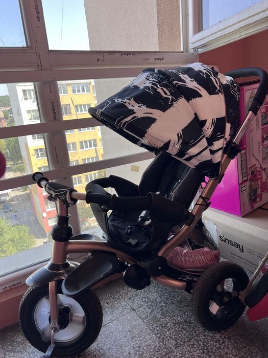 Продавам триколка със сенник Chipolino