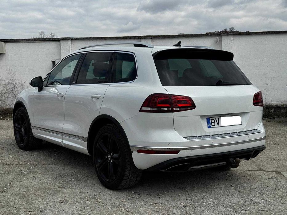 VOLKSWAGEN Touareg 2017 — imagine 4