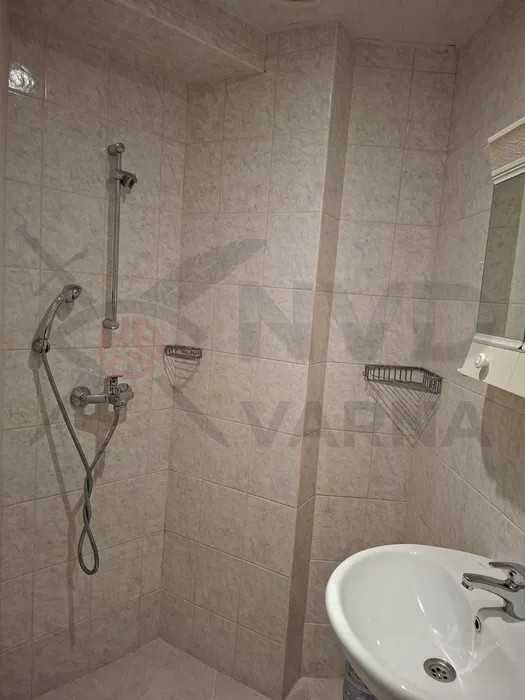 Етаж от къща в Център! 21906512