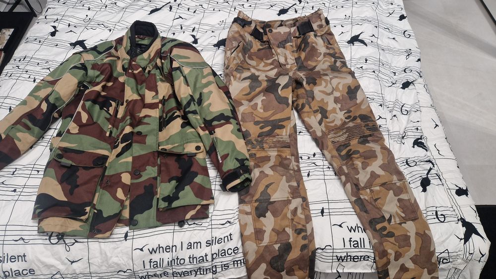 Echipament costum moto atv ski snow cu protectii full marimea M