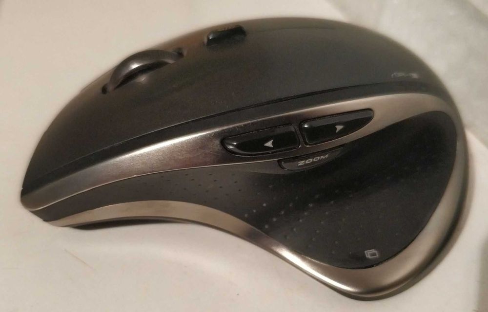 Mouse-uri Logitech + receiver Unifying + baterii/acumulator