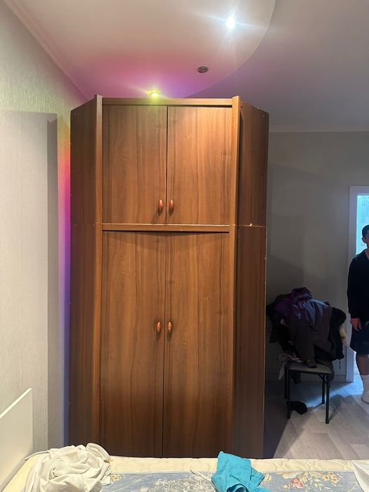 Отдам шкаф за символическую цену