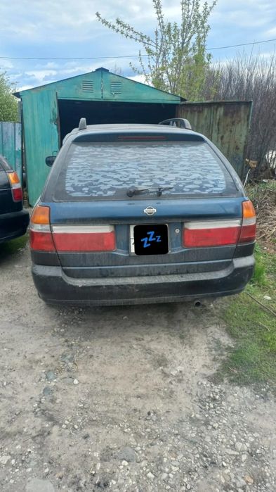 Nissan R'Nessa 2,4л