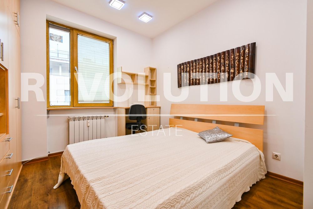 Дава се под наем Тристаен апартамент в София, Център - 96 кв.м за 1500 € - Снимка #6